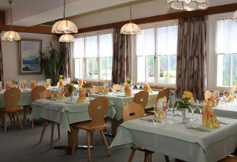 ホテル Gasthaus Waldhaus