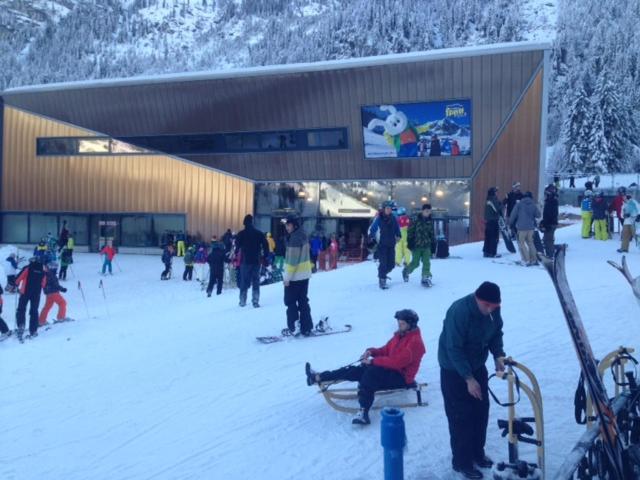 هتل Gasthaus Waldhaus