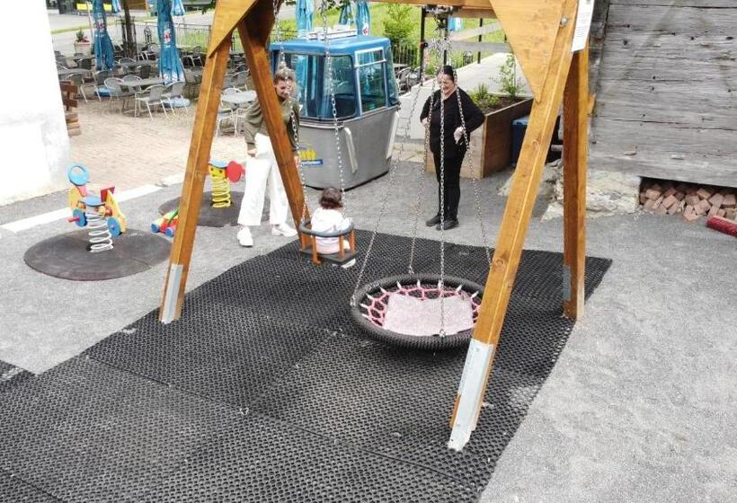 هتل Gasthaus Waldhaus