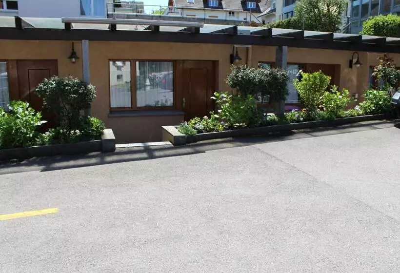 ホテル Glärnisch Hof