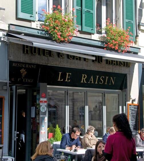هتل Hôtel Du Raisin