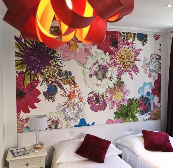 هتل Hôtel Du Raisin