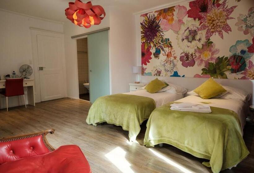 هتل Hôtel Du Raisin