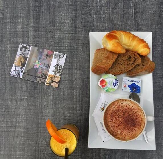 هتل Hôtel Du Raisin