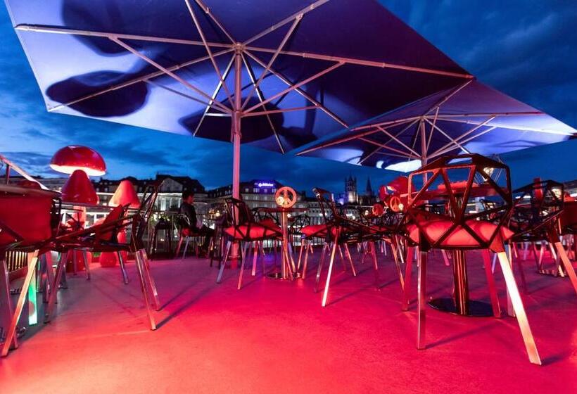 هتل Ibis Styles Lausanne Center Mad House