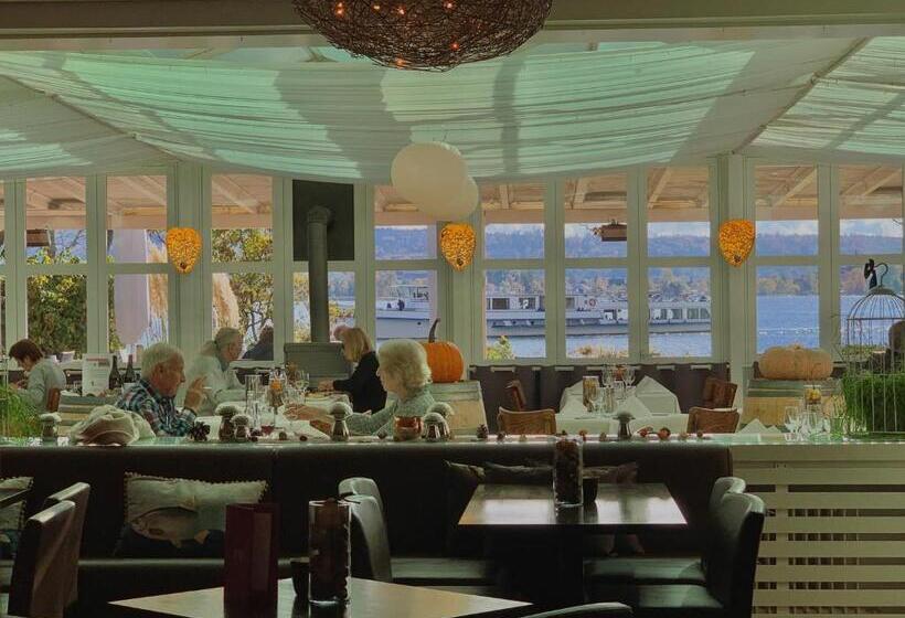 호텔 Jean Jacques Rousseau