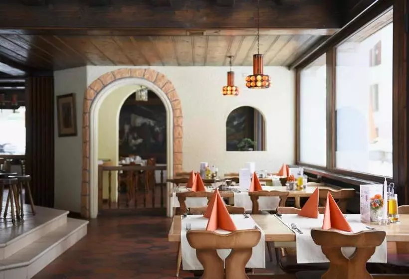 ホテル Matterhorn Inn
