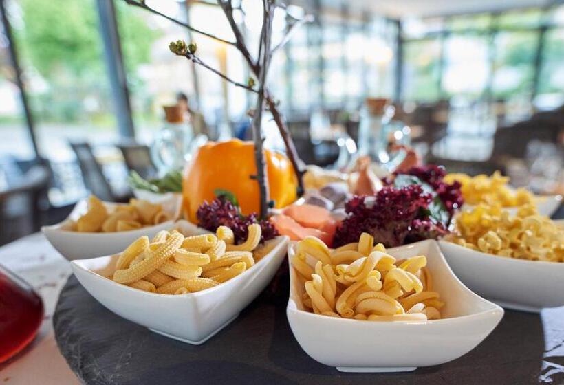 בית מלון כפרי Restaurant Rathaus