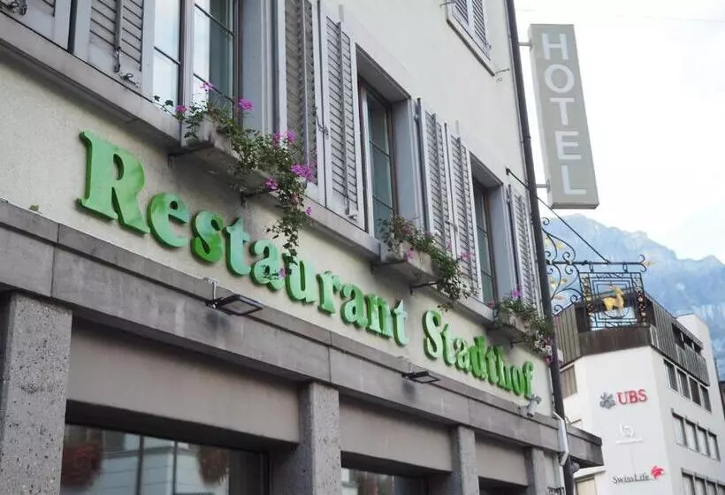 هتل Stadthof Glarus