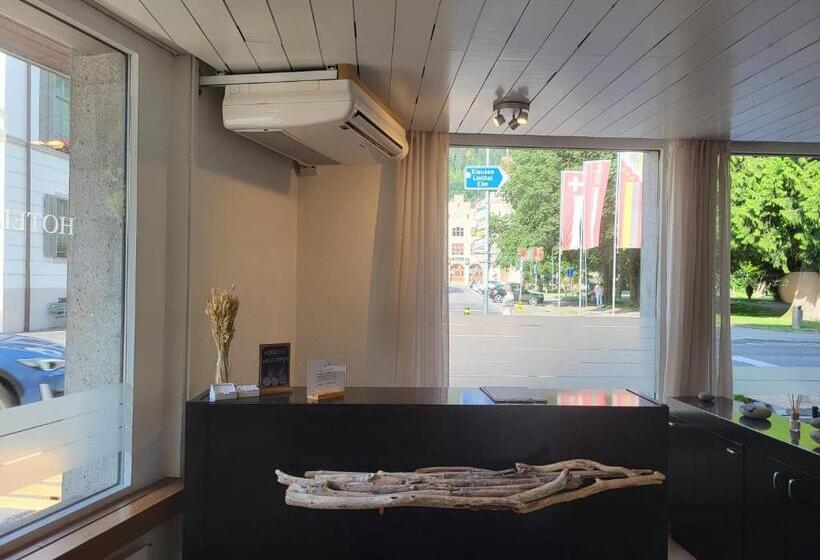 Hotel Stadthof Glarus