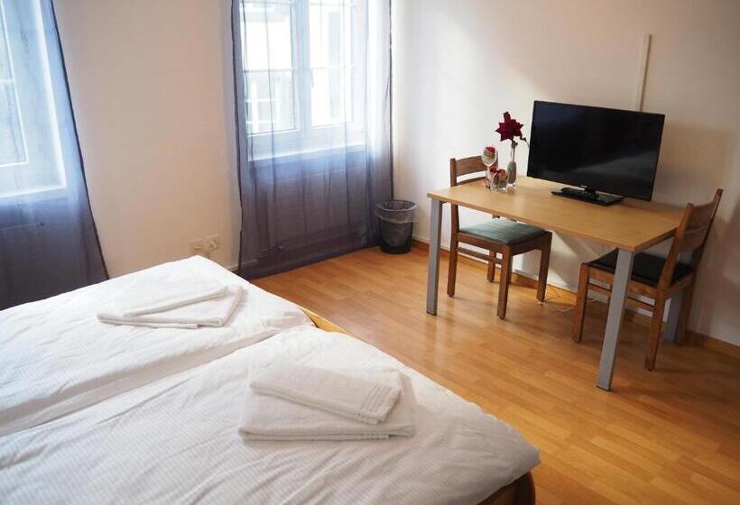 Hotel Stadthof Glarus