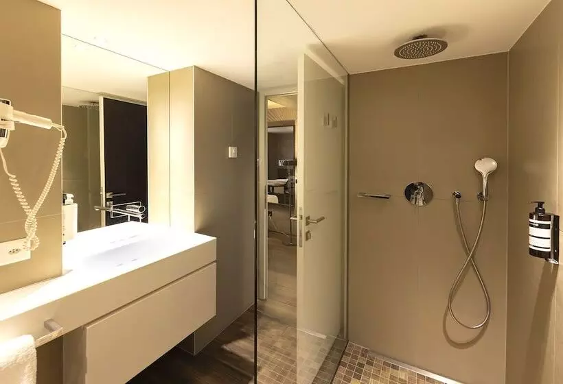 هتل San Carlo Suite