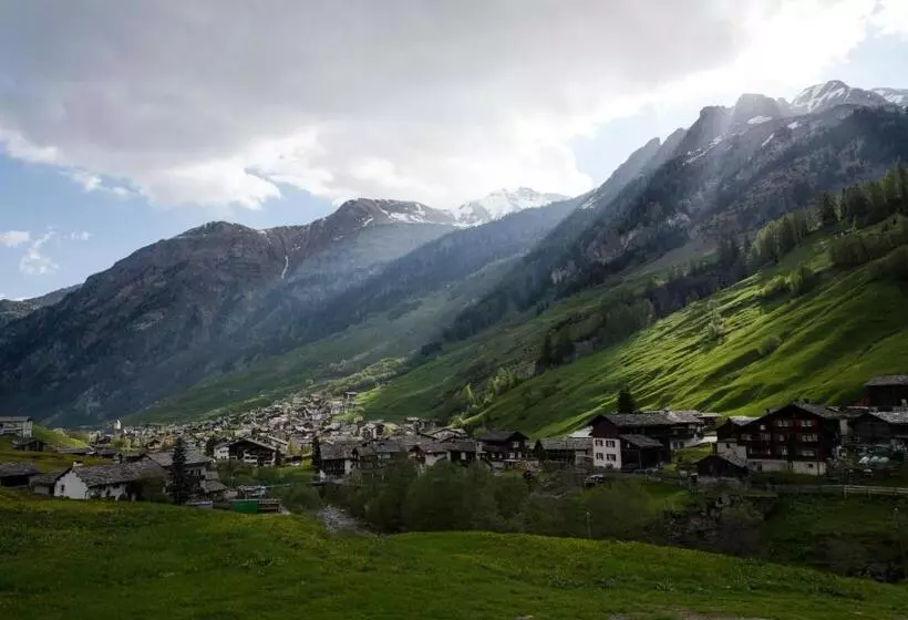 Hotelli Steinbock Vals
