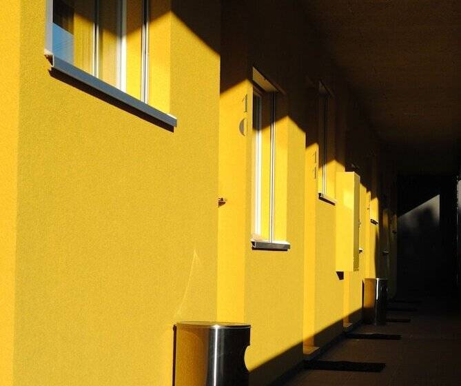 فندق على الطريق Du Soleil