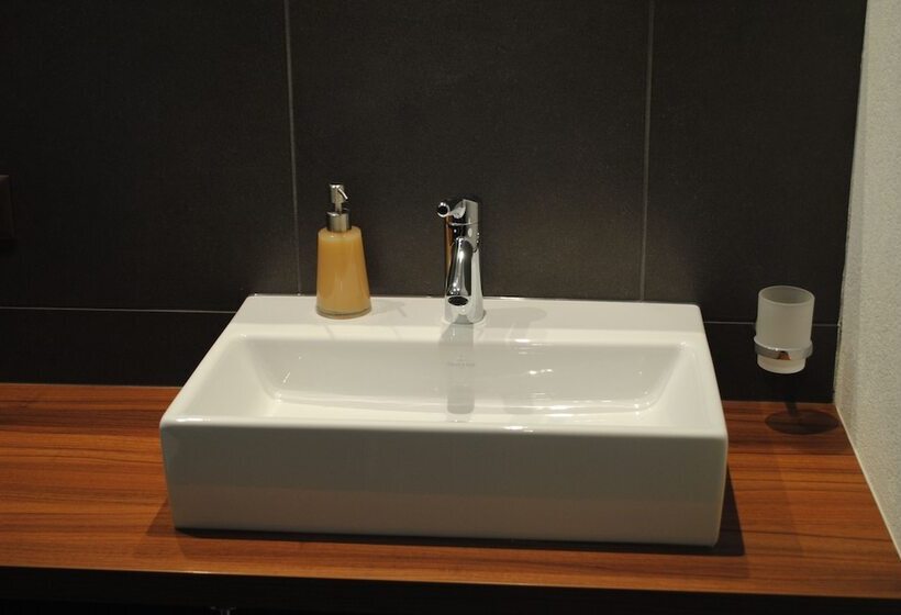 فندق على الطريق Du Soleil