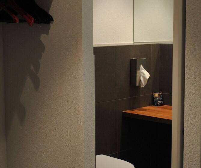 فندق على الطريق Du Soleil