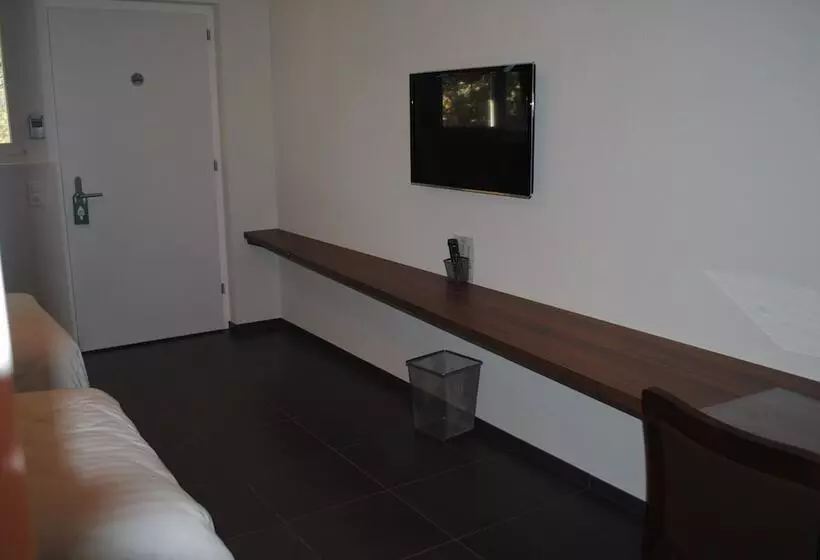 Motel Du Soleil