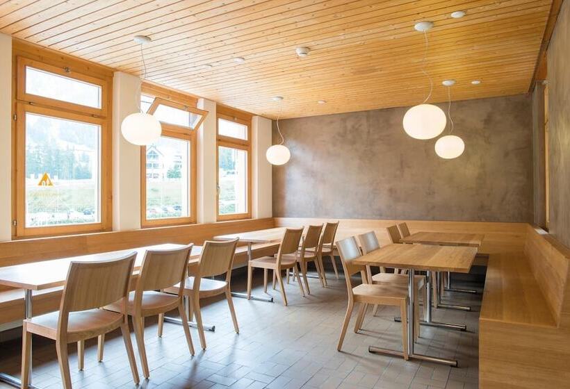 Pontresina Youth Hostel