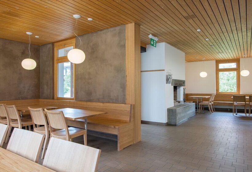 Pontresina Youth Hostel