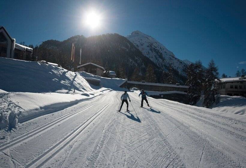 Pontresina Youth Hostel