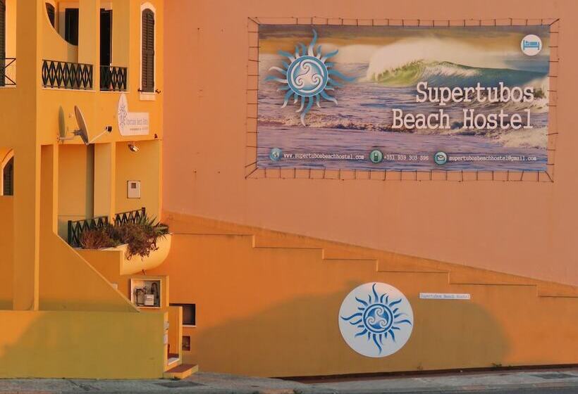 Supertubos Beach Hostel