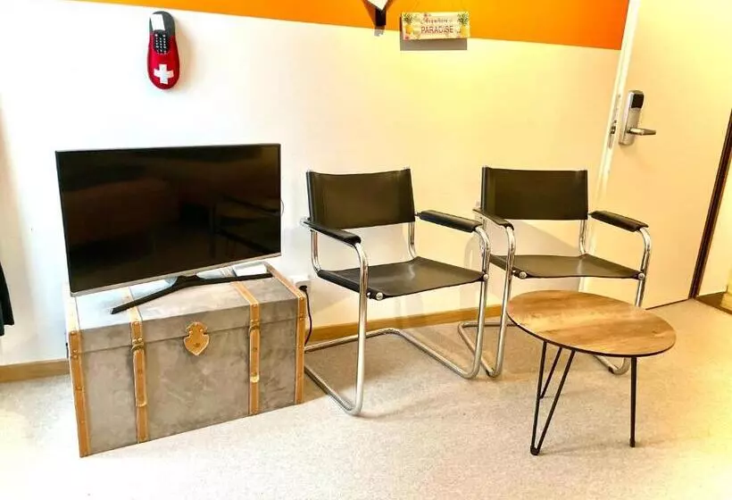 Viva Hostel