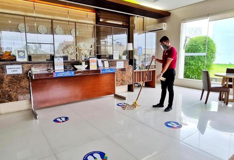 ホテル District 21