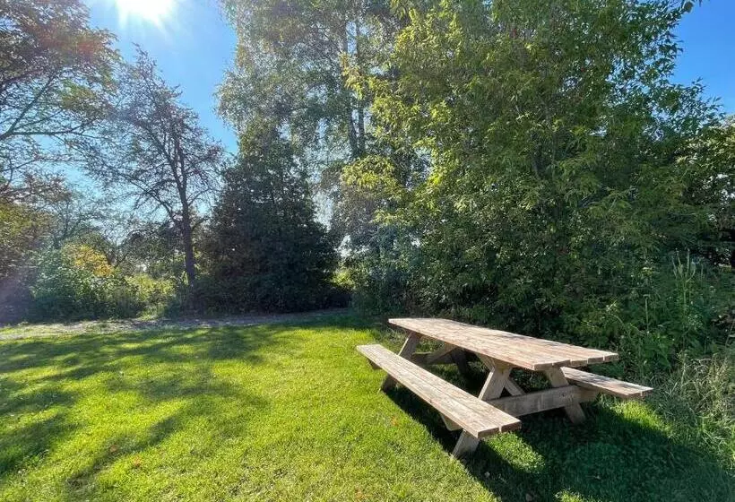 Hotelli La Belle Excuse