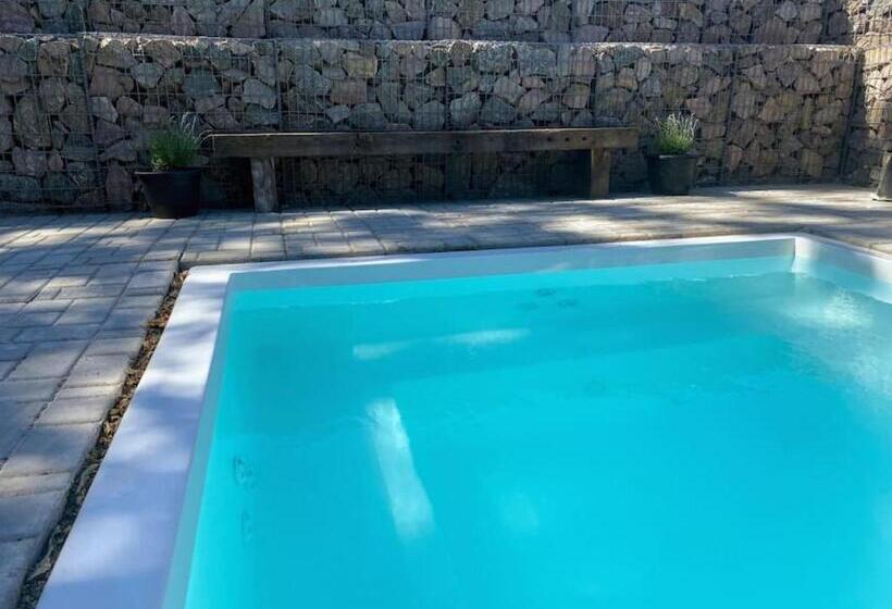 בית מלון כפרי La Belle Excuse