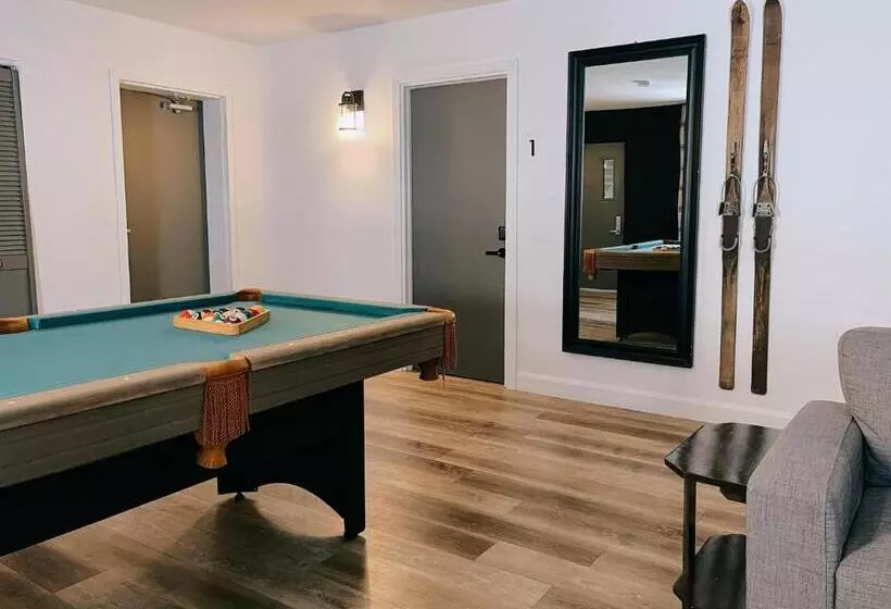 Hotelli La Belle Excuse