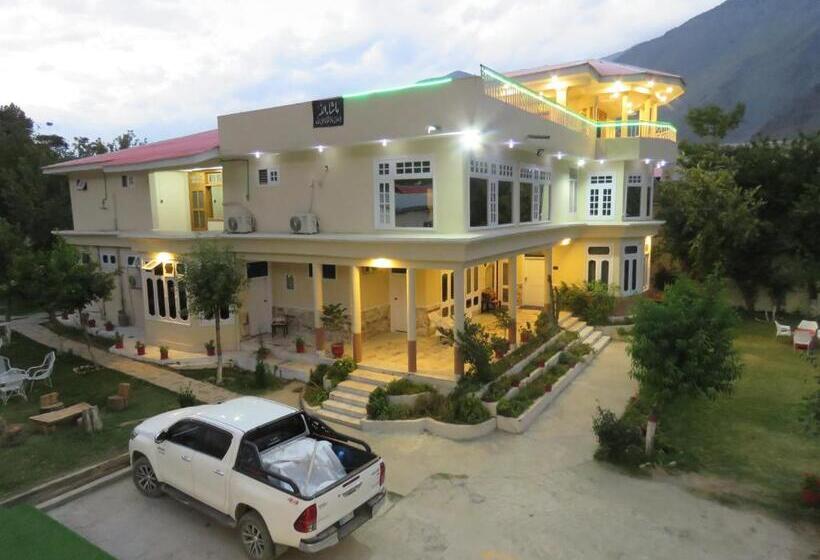 Legendary Hotel Chitral