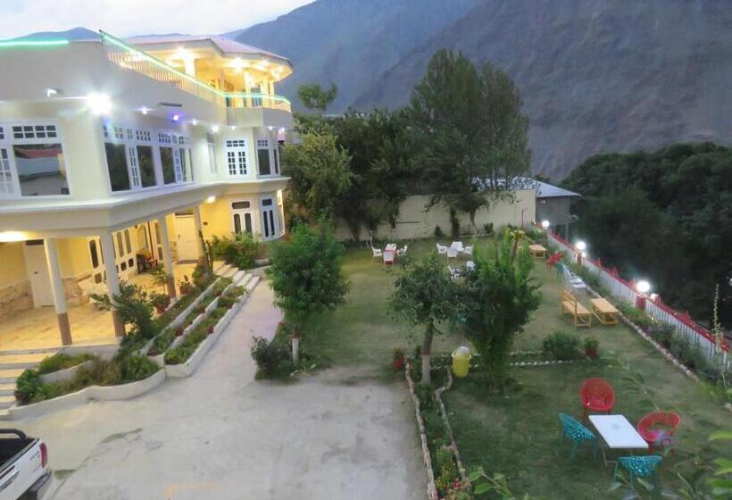 Legendary Hotel Chitral