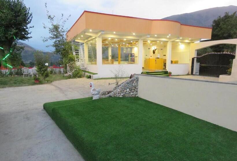 Legendary Hotel Chitral