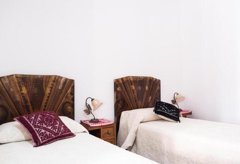 Пансион Sa Burra Guest House