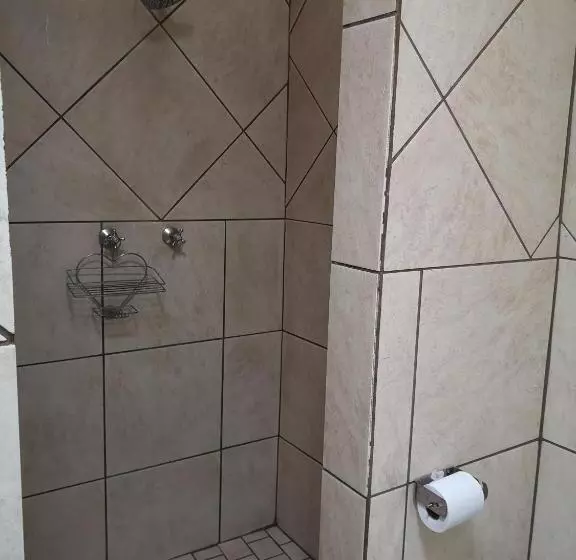 ペンション Sleep  N Go Guesthouse