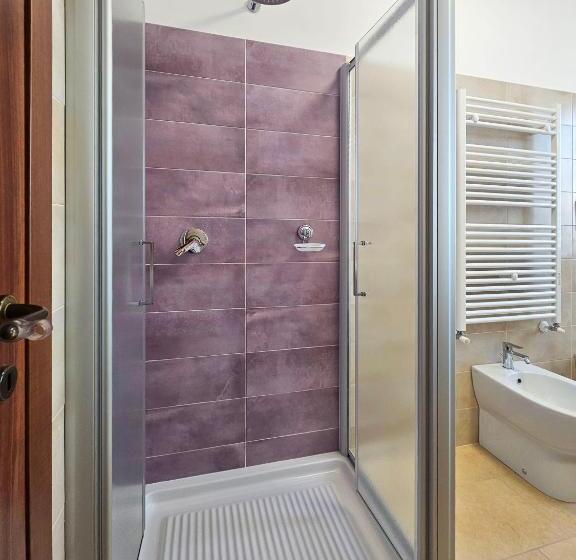 بنسيون Terrazza Vista Lago