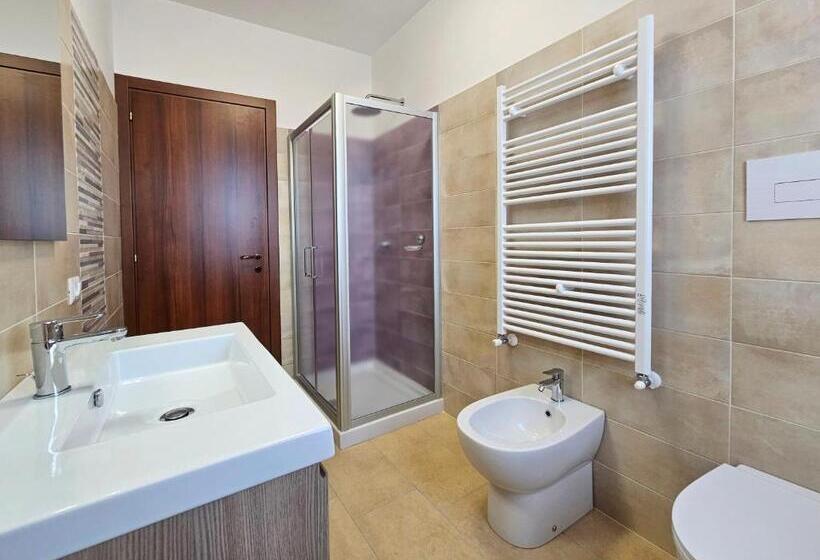 بنسيون Terrazza Vista Lago