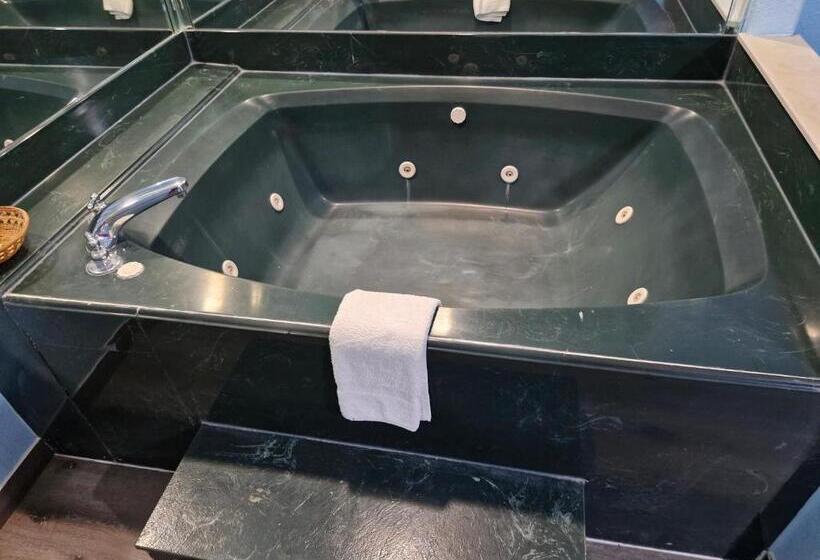 호텔 Super Stay Inn   Humble