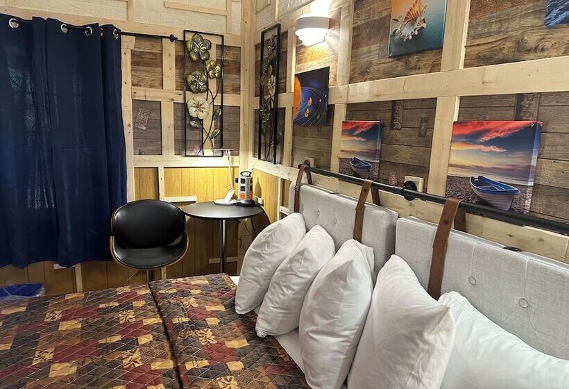 Мотель Zee Garden