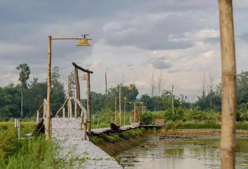 Lomakeskus Nornnadubua นอนนาดูบัว