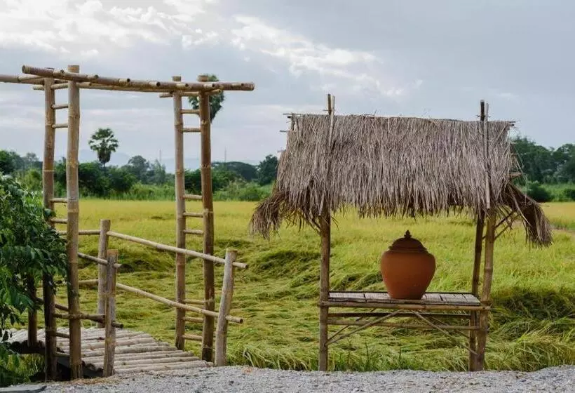 Lomakeskus Nornnadubua นอนนาดูบัว