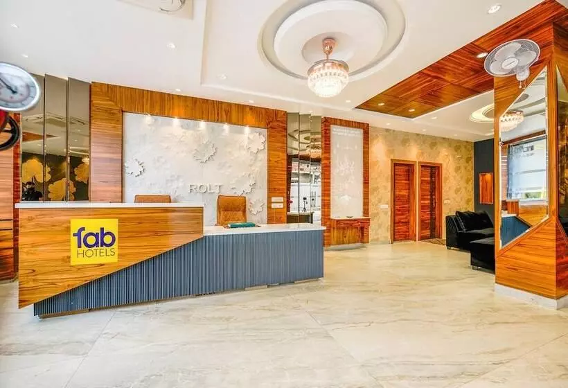 Fabhotel Rolt
