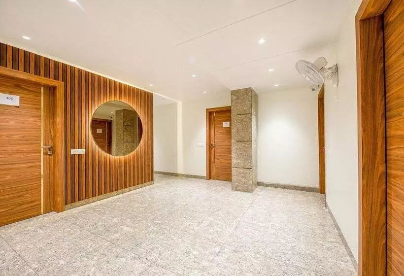 Fabhotel Rolt
