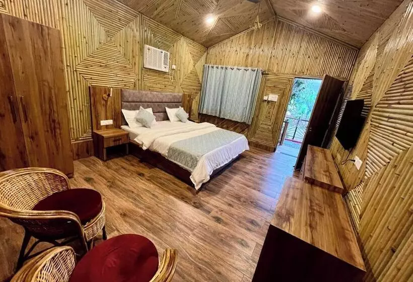 ホテル Bamboo Garden Cottages And Cafe