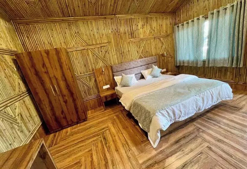 ホテル Bamboo Garden Cottages And Cafe