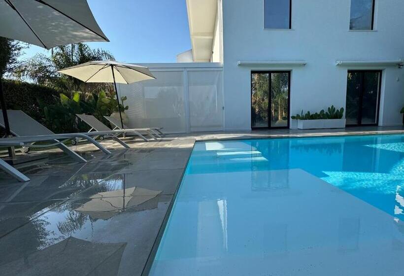 ペンション Dimoro Luxury Rooms In Sicily