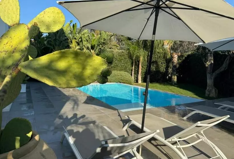 Majatalo Dimoro Luxury Rooms In Sicily