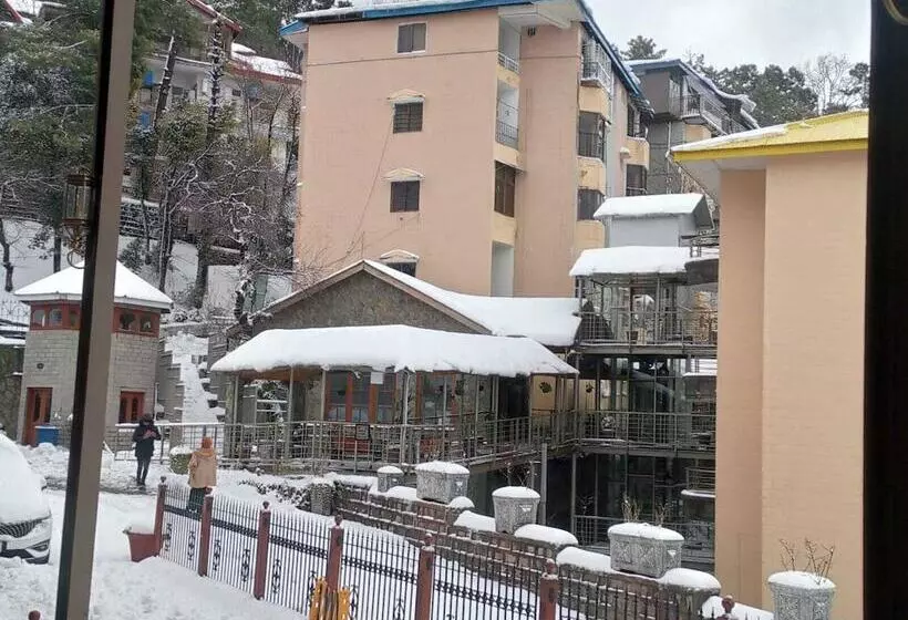 هتل Jalwa Residential