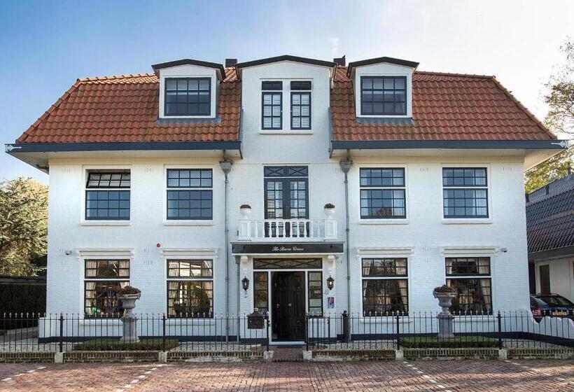 B & B Hotel The Baron Crown