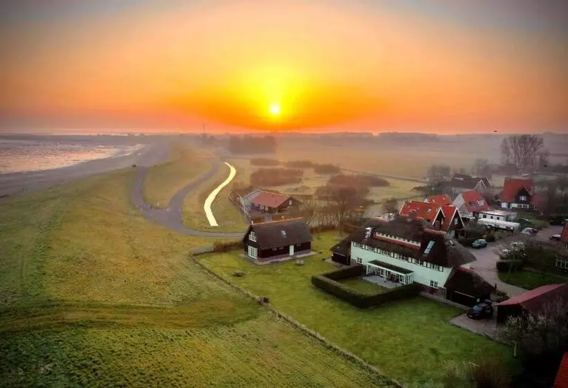 Villa Nieuwland B&b